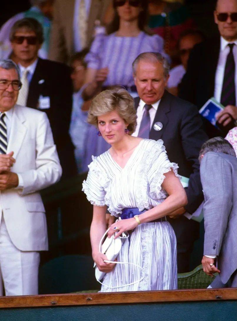 令人瞩目的 令人瞩目的